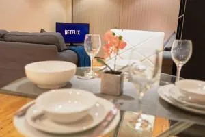 Executive Central MK Apartment-Theatre District - Cranfield