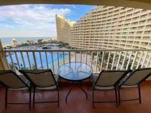 Porto Sokna with sea view pyramids apartments Family only - 艾因苏赫纳