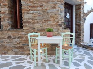 Classic seaside apartment in Tinos Tinos Greece