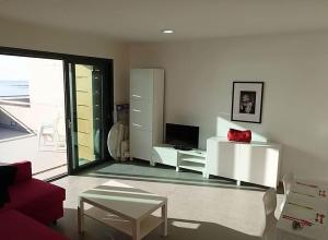 LOS BALOS 30 by RENTMEDANO top level, spectacular ocean views, parking, wifi