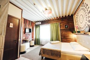 Classic Double Room with Sea View room in Greenwich Park Hotel & Spa