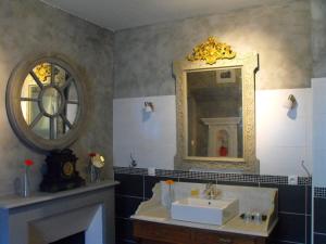 Maisons de vacances Chateau de Montbrault : photos des chambres