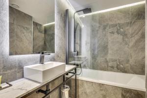 Hotels Hotel Beausejour : Chambre Double Deluxe