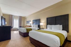 Queen Suite with Two Queen Beds - Non-Smoking room in Comfort Inn & Suites Montgomery Eastchase