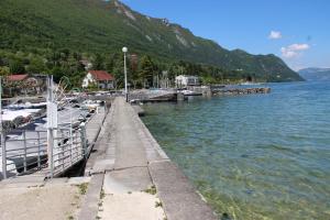 Appartements Pieds dans l'eau au lac du Bourget : photos des chambres