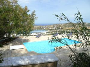 Villa with 2 bedrooms in Paros with wonderful sea view shared pool terrace Paros Greece