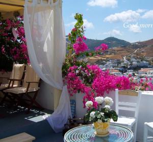 House with one bedroom in Skyros with wonderful mountain view furnished terrace and WiFi 4 Skyros Greece