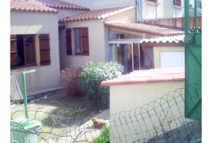 Maisons de vacances Maison d'une chambre avec vue sur la ville et jardin clos a La Ciotat a 2 km de la plage : photos des chambres