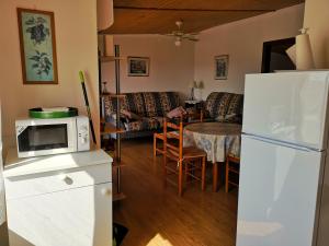 Cozy apartment in El Chaparral, 60 m², shared pool