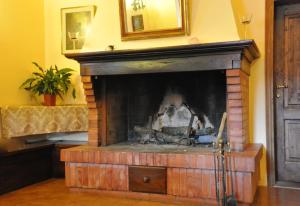 Cosy House in Gattaia with Shared Pool