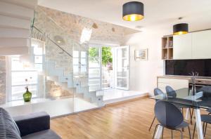 Elegant villa in Podgora with private pool and sea view