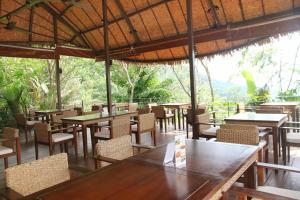 Modern apartment in Phuket of 75 m² with sea view on balcony