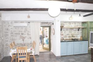 Comfortable Apartment in Betina, terrace, 55 m², air-conditioned