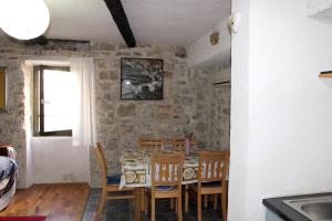 Comfortable Apartment in Betina, terrace, 55 m², air-conditioned