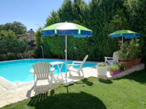Comfortable Villa in Ragusa with Pool