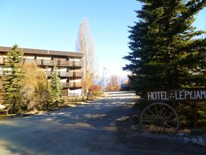 Appartements Charmant appartement a Enchastrayes 38 m² avec vue montagne : photos des chambres