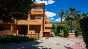 Spacious Apartment in Marbella, Pool