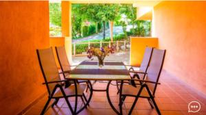 Spacious Apartment in Marbella, Pool