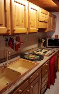 Cosy Apartment in Saint Nicolas, 40 m², fireplace and garden