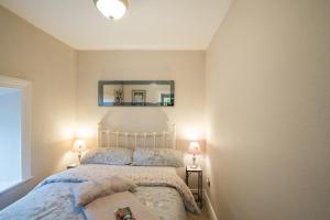 Charming 2-Bed Apartment in Donegal Town Centre