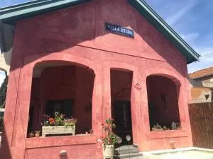 Villa Hilda - Casa con Pileta - Azul