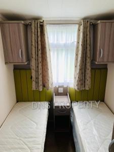 Caravan - Sleeps 6 - Near The Deep & Old Town