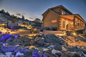 Rio Grande National Forest Cabin Views and Hot Tub - Del Norte