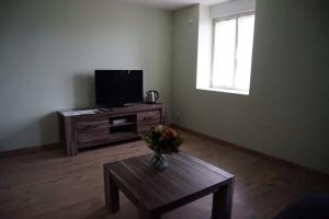 Domaine des Pierres Jumelles-balade à cheval-chambre dhôtes Mayenne