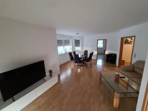 Ferienwohnung in Troisdorf Nähe Flughafen Köln Bonn