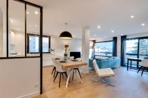 Appartements Les Sorbiers - Apartment 2 bedrooms top floor - parking & terrace : photos des chambres