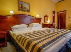 Hotel Giovanni Giacomo - Krupka