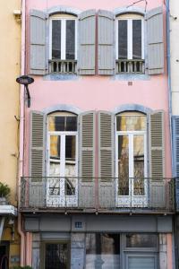 Appartements Studio NEUF, charme de l'ancien, avec balcon - 3 etoiles, 4 diamants : photos des chambres