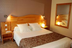 Hotels Hotel Cositel, Coutances : photos des chambres