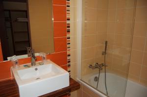 Hotels Hotel Cositel, Coutances : photos des chambres