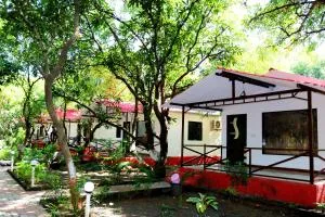 The Wilds Villa Gir Jungle Stay with Swimming Pool - Talala