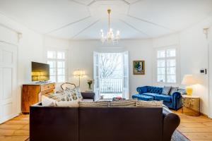 Lovecký zámeček pod Milešovkou