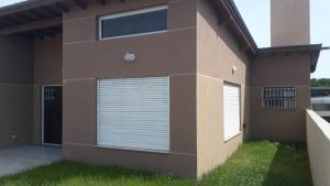 Casa F.U.Camet a 50 mts del mar y 100 mts playa