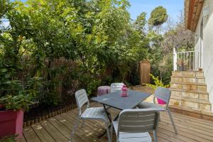 Maisons de vacances Maison d'une chambre avec jardin clos et wifi a Poussan : photos des chambres