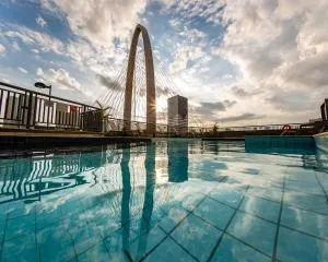 圣荷西坎波美居酒店 - 圣弗朗西斯科泽维尔