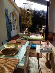 Maisons de vacances Maison de 2 chambres avec jardin clos et wifi a Toulon a 4 km de la plage : photos des chambres