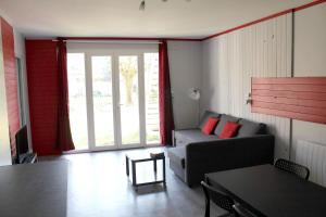 Maison charmante à Saint-Patrice avec jardin privé