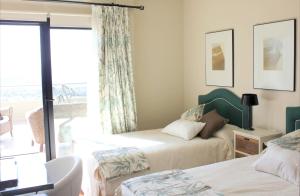 Luxury villa in Costa Adeje + pool