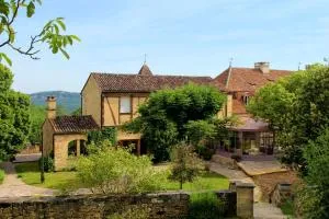 Maison charmante à Saint-Cybranet avec grand jardin, piscine - Saint-Cybranet
