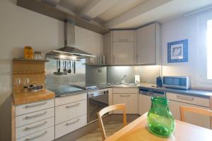 Refined Apartment in Lastra a Signa - 77 sqm - Air Conditioning