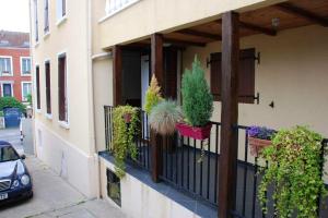 Appartements Appartement d'une chambre avec vue sur la ville et wifi a Rosny sous Bois : photos des chambres