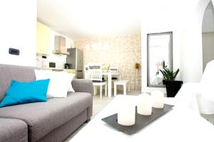 2 bedrooms appartement with wifi at Trogir