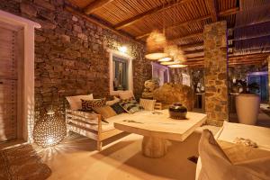 Villa with 6 bedrooms in Mikonos with wonderful sea view private pool furnished garden 600 Myconos Greece