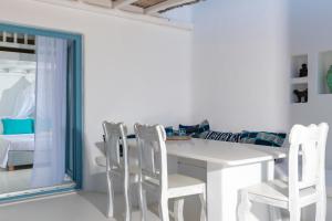 Villa with 6 bedrooms in Mikonos with wonderful sea view private pool furnished garden 600 Myconos Greece