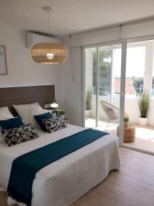 Modern apartment in Calahonda - 60 m² with shared pool