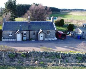 Mauldslie Hill Cottage